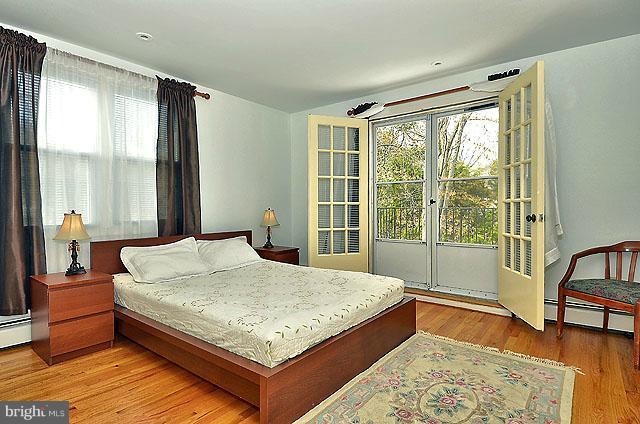 8520 Riverside Road Alexandria, VA 22308 - Photo 26 of 30 Master Bedroom