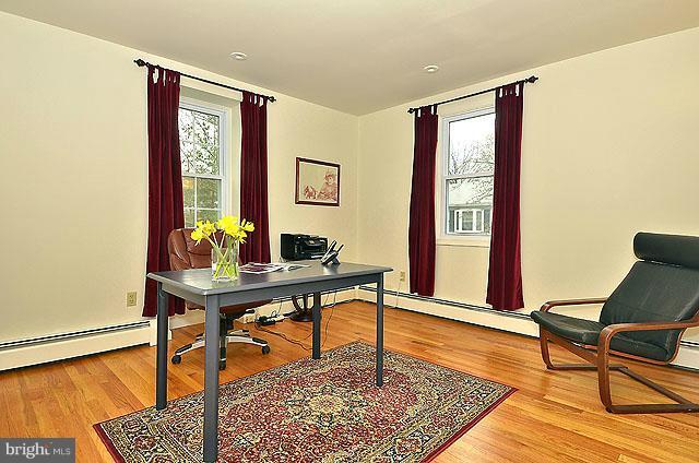 8520 Riverside Road Alexandria, VA 22308 - Photo 27 of 30 Bedroom 3