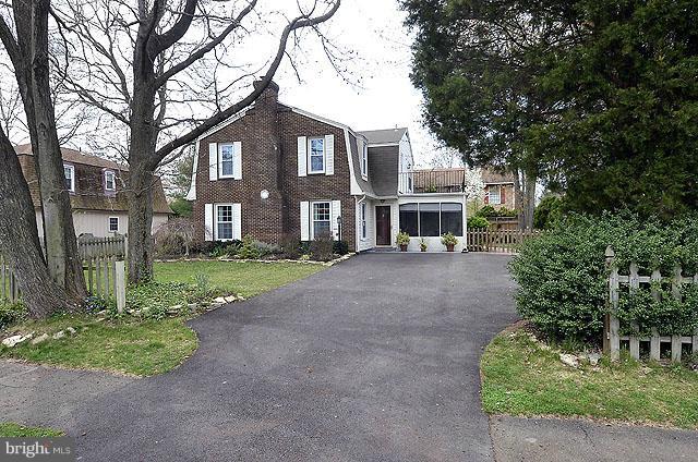 8520 Riverside Road Alexandria, VA 22308 - Photo 30 of 30 Exterior (Front)