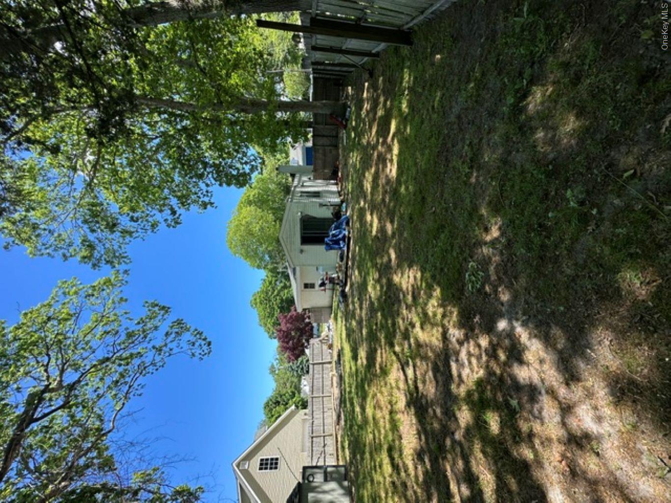 14 Coolidge Road Hampton Bays, NY 11946 - Photo 10 of 12