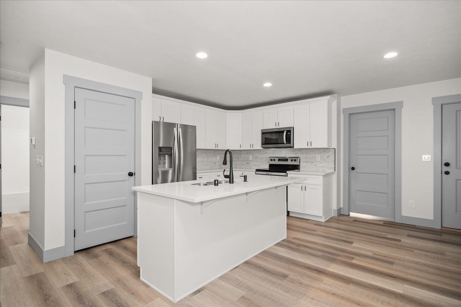 4911 North Martin Street Spokane, WA 99207 - Photo 5 of 32