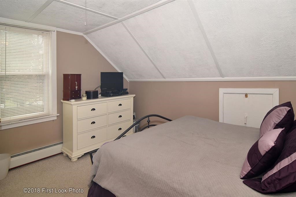 112 Milton Road Warwick, RI 02888 - Photo 17 of 28 Gallery Image 17