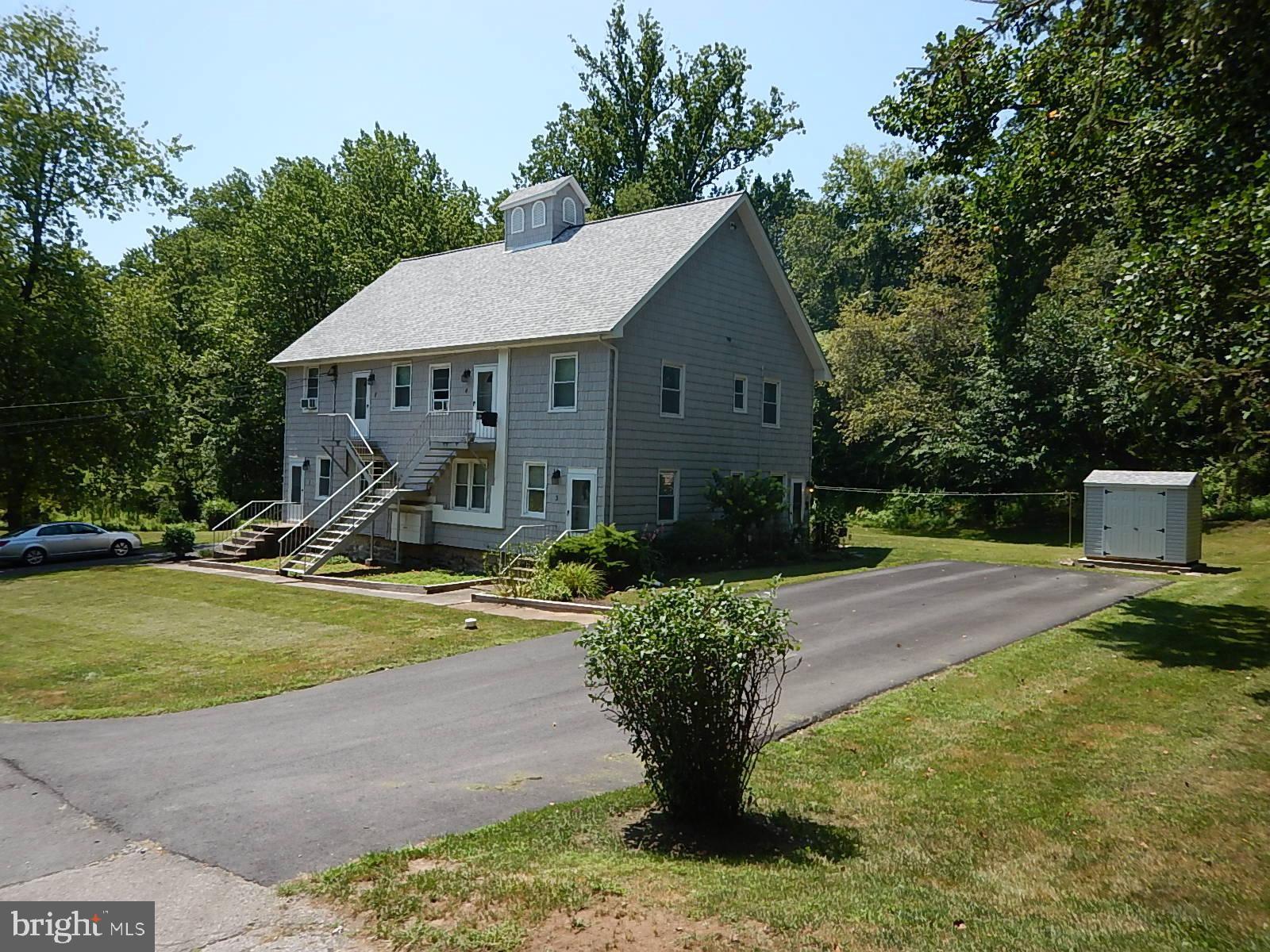 11920 Jericho Road Kingsville, MD 21087 - Photo 5 of 40 Paved driveway for access to Apts 3 & 4
