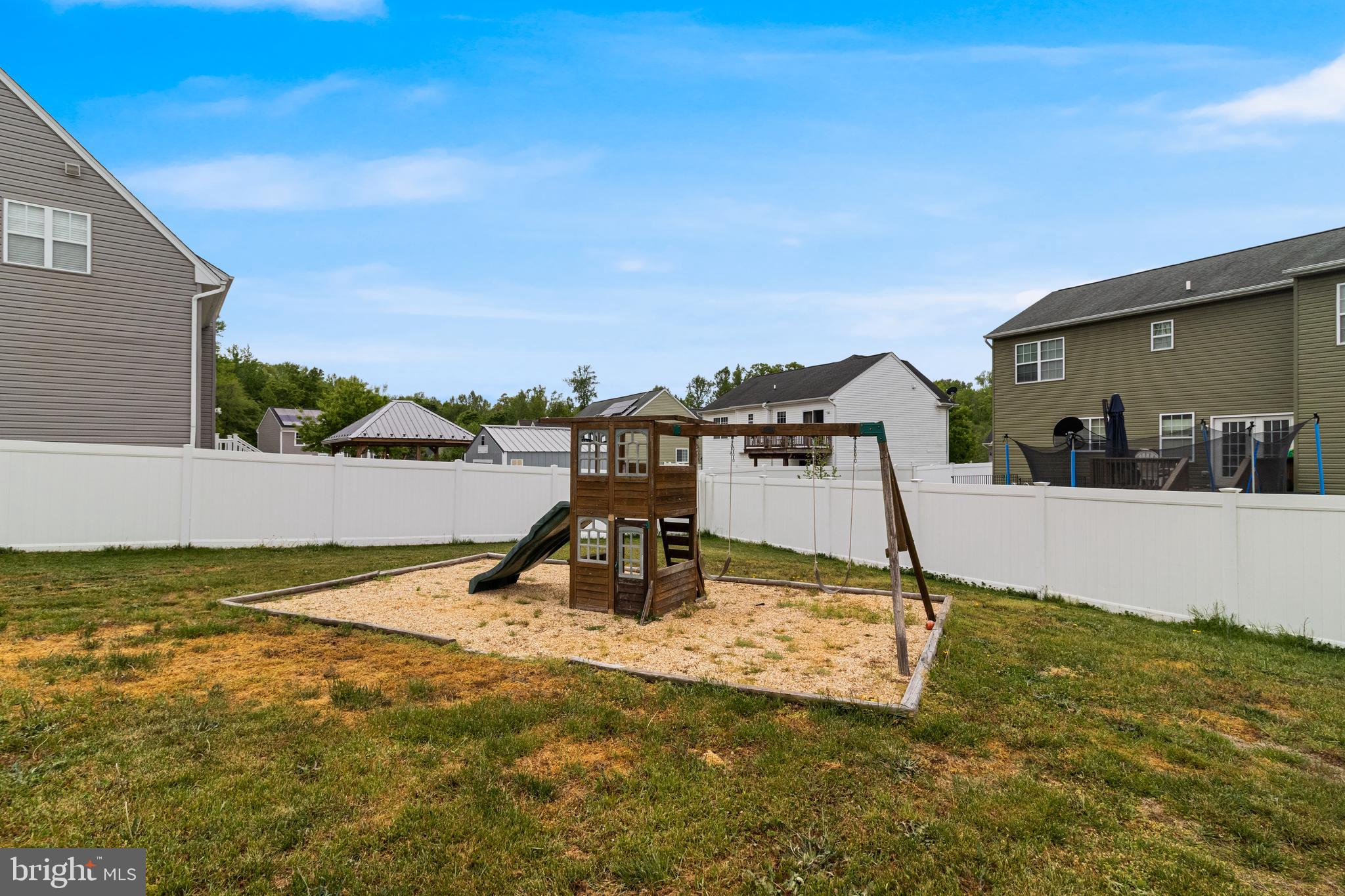 45546 Bethson Street California, MD 20619 - Photo 33 of 36