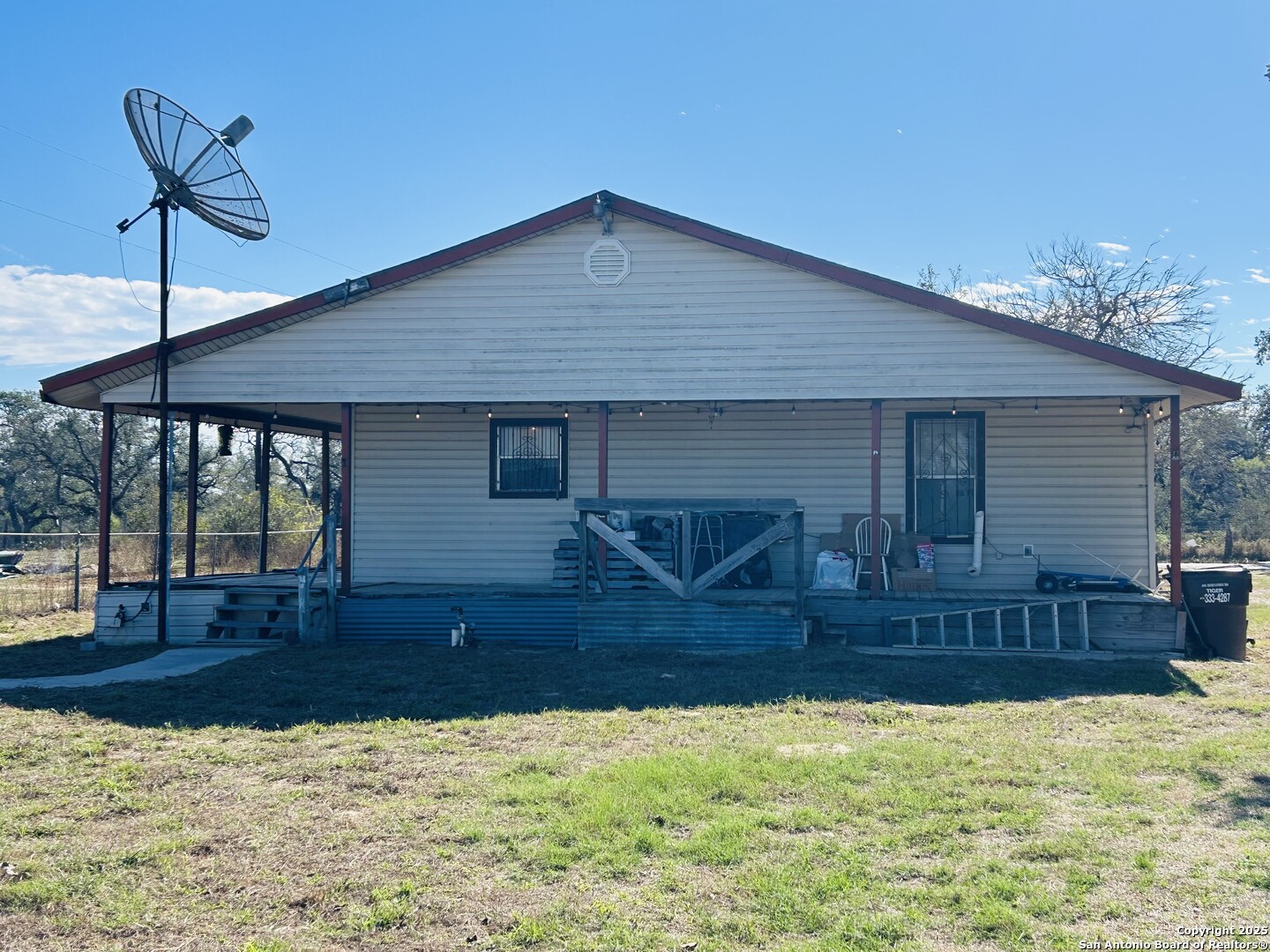 406 Hernandez Road Poteet, TX 78065 - Photo 4 of 19