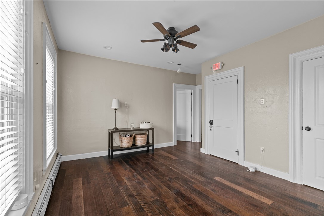 5 Elliot Place Newport, RI 02840 - Photo 7 of 38