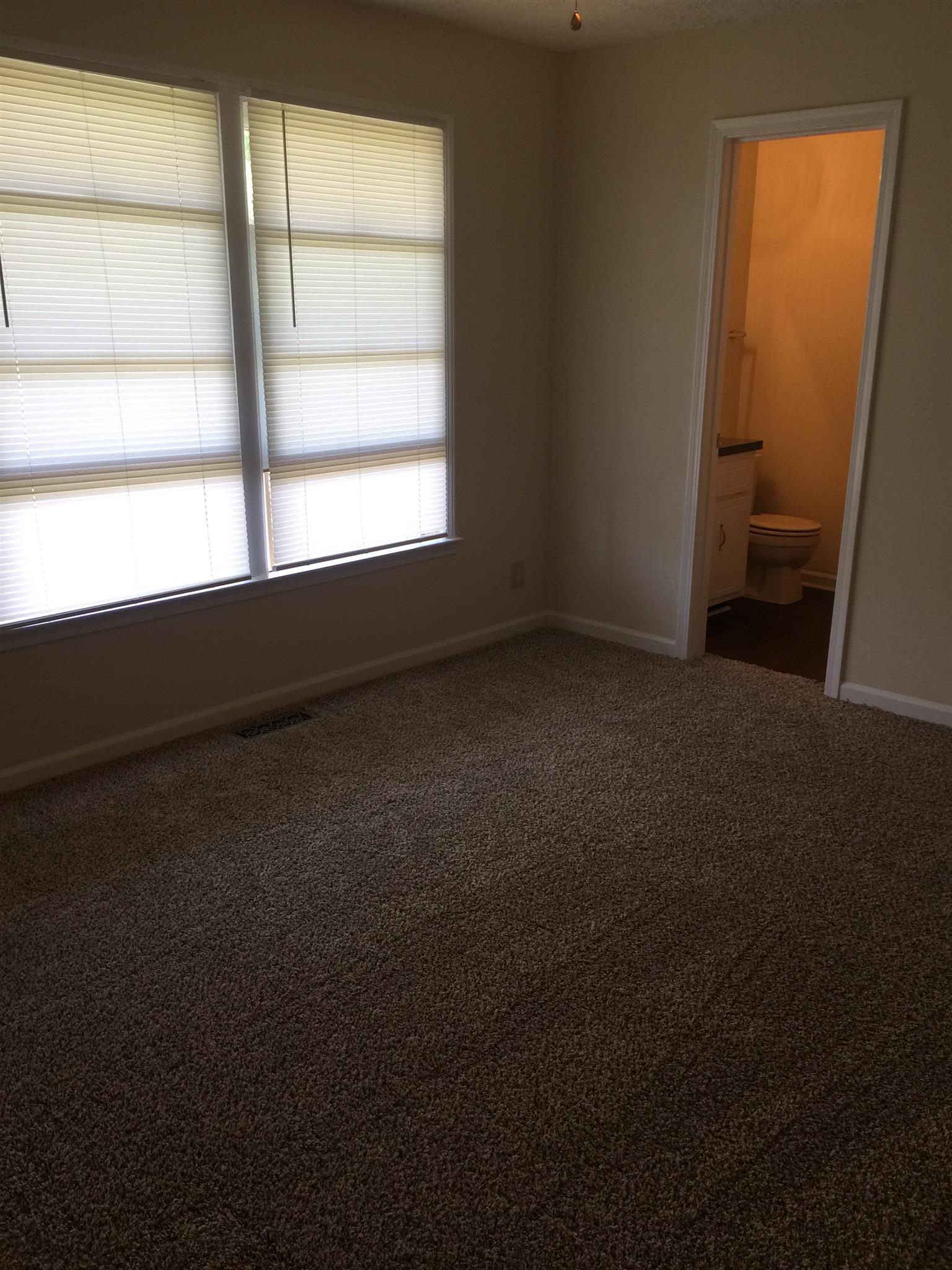 203 Quail Ridge Road Clarksville, TN 37042 - Photo 16 of 30 Master Bedroom! New carpet!!!