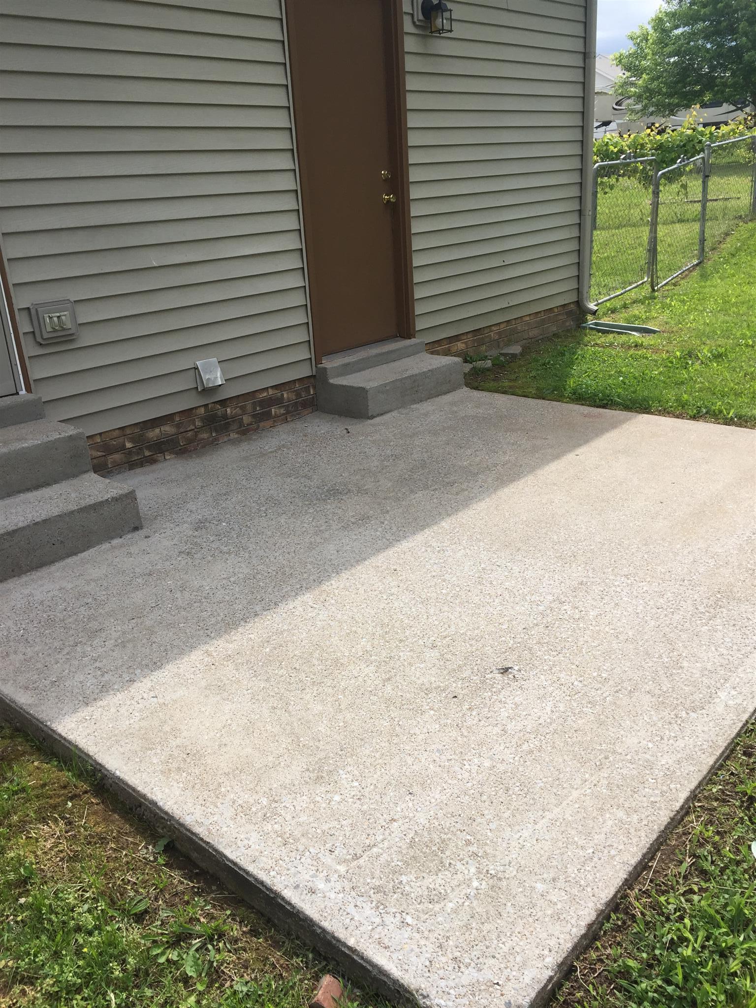 203 Quail Ridge Road Clarksville, TN 37042 - Photo 24 of 30 Concrete patio!