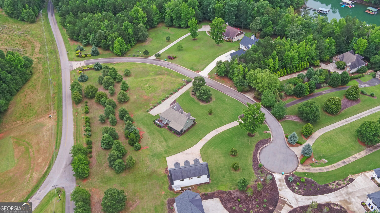 60 Villa Courts Hartwell, GA 30643 - Photo 44 of 47 an aerial view of a house having outdoor space