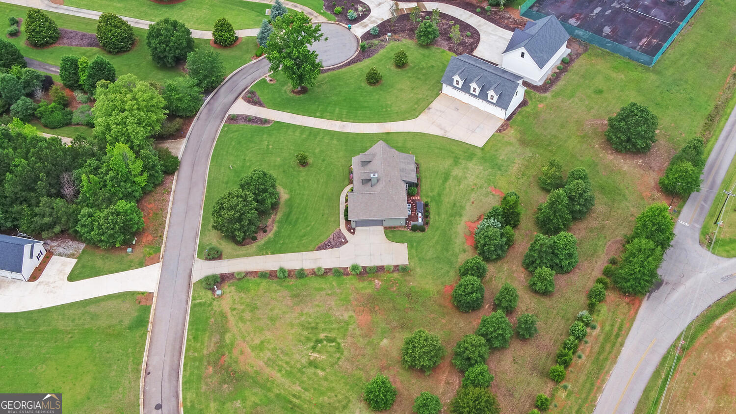 60 Villa Courts Hartwell, GA 30643 - Photo 47 of 47 an aerial view of a house