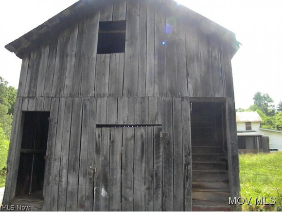 75 Highway 1 Washington, DC 20001 - Photo 5 of 5 barn