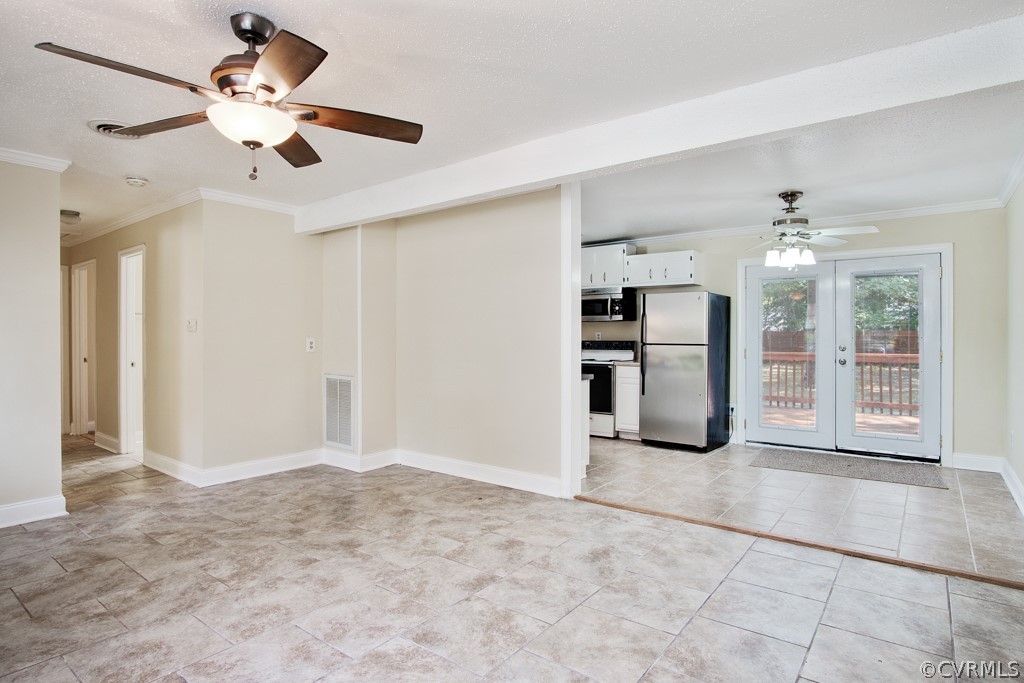 6412 Husting Road Chesterfield, VA 23832 - Photo 8 of 22 a view of an empty room with a kitchen