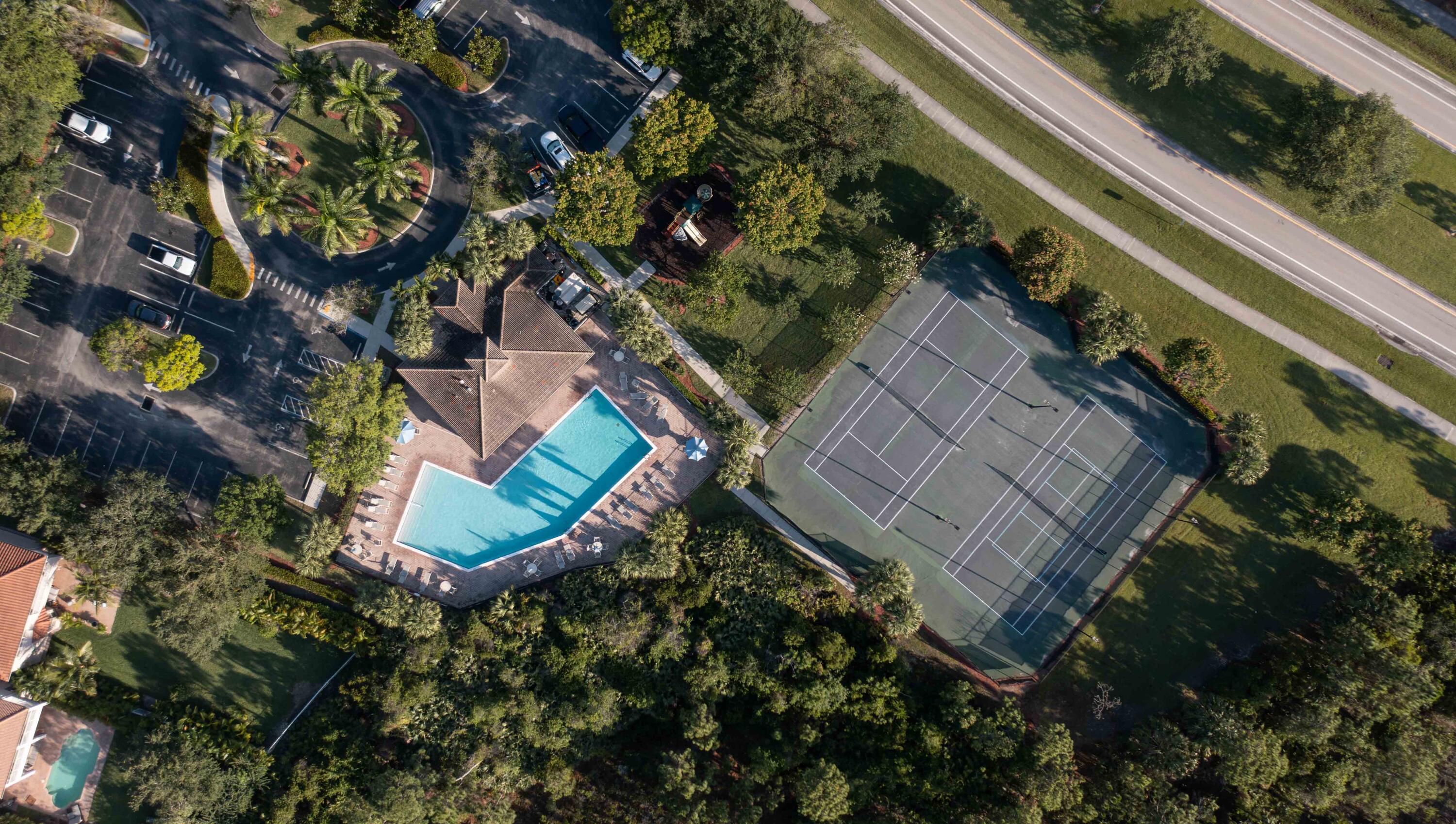 4358 Southeast Graham Drive Stuart, FL 34997 - Photo 17 of 19 Pool Tennis