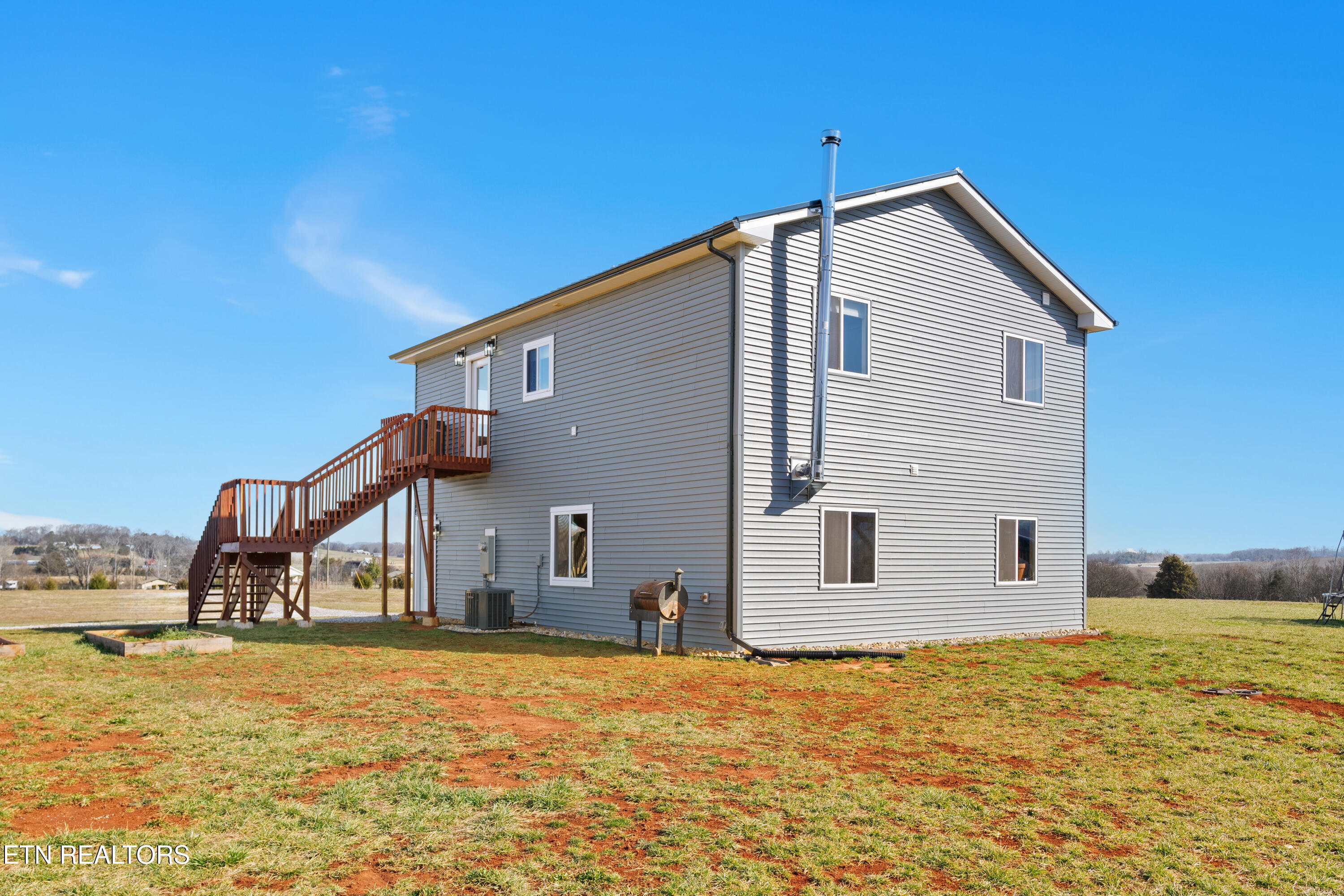 2850 Reed Springs Road Sweetwater, TN 37874 - Photo 32 of 36 Back View