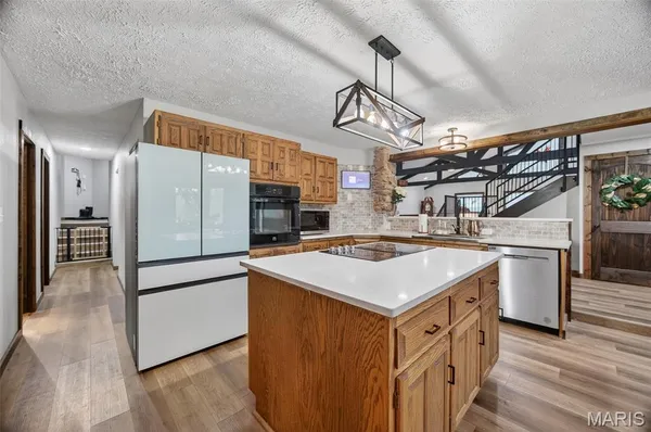 $547,000 | 27960 State Hwy NN, Laquey, MO 65534