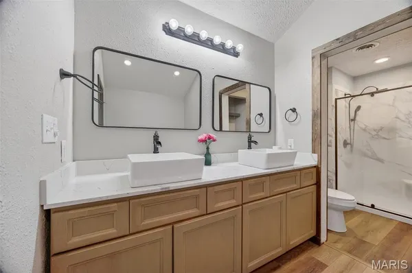 $547,000 | 27960 State Hwy NN, Laquey, MO 65534