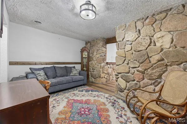 $547,000 | 27960 State Hwy NN, Laquey, MO 65534