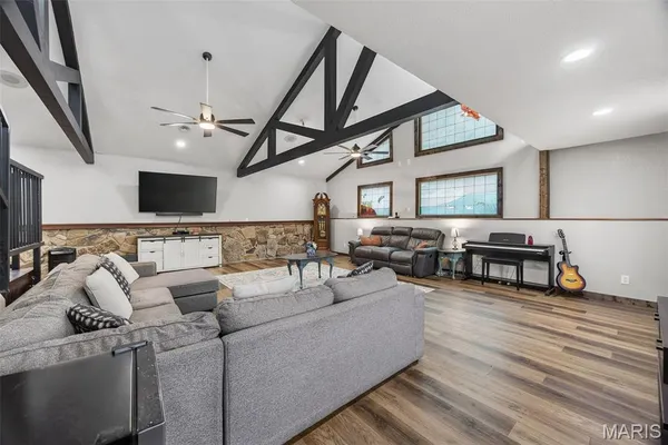 $547,000 | 27960 State Hwy NN, Laquey, MO 65534