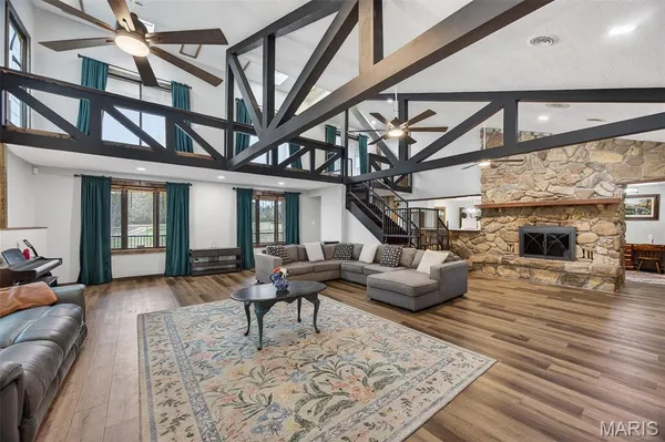 $547,000 | 27960 State Hwy NN, Laquey, MO 65534