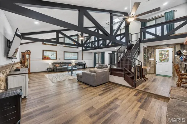 $547,000 | 27960 State Hwy NN, Laquey, MO 65534