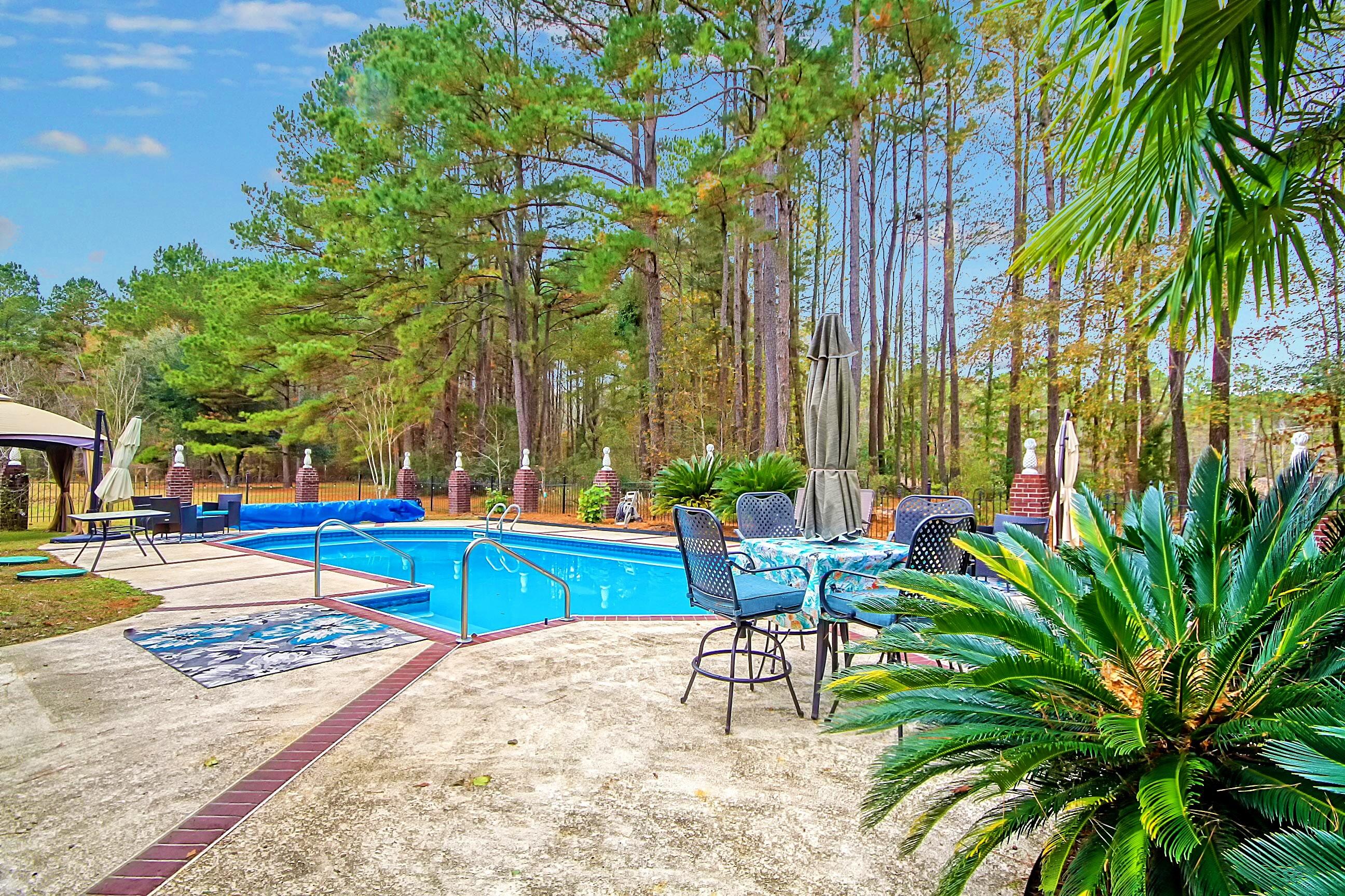 155 Old Winter Road Summerville, SC 29486 - Photo 28 of 38 Backyard Patio