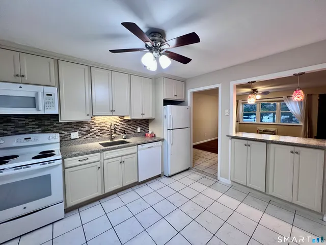 $185,000 | 70 Belair Drive, Unit 70, New Milford, CT 06776