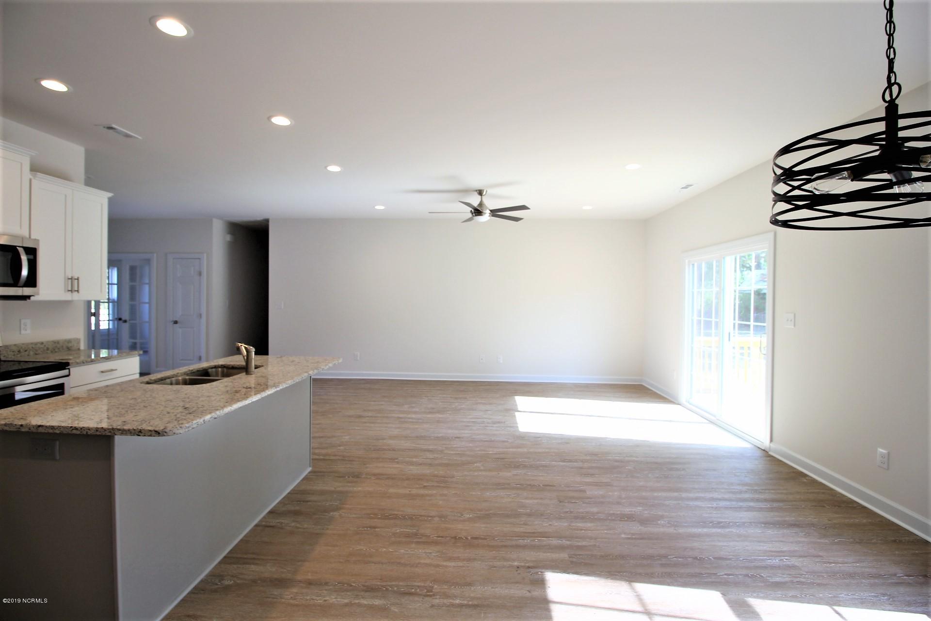 4203 Country Club Road Morehead City, NC 28557 - Photo 32 of 75 IMG_2098