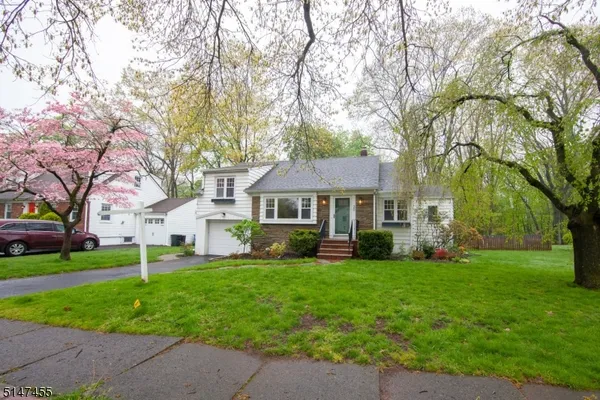 $6,500 | 30 Chestnut Hill Place, Glen Ridge, NJ 07028