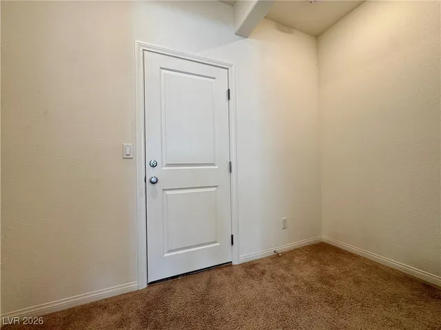 $2,850 | 8109 Minavalle Avenue, Las Vegas, NV 89113