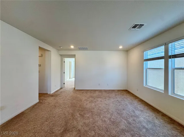 $2,850 | 8109 Minavalle Avenue, Las Vegas, NV 89113
