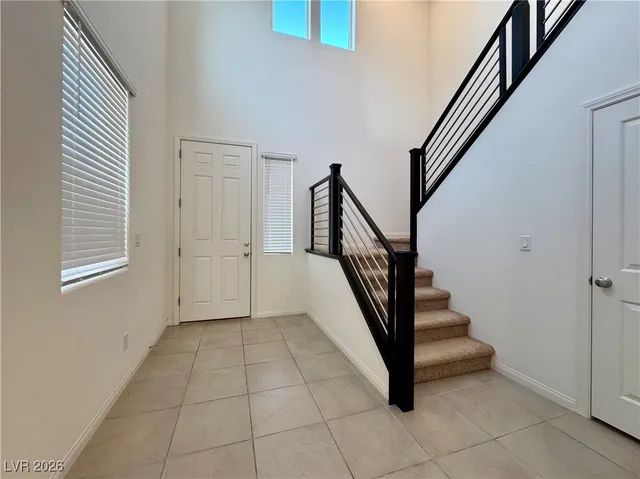 $2,850 | 8109 Minavalle Avenue, Las Vegas, NV 89113