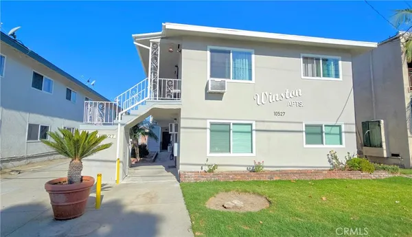 $1,950 | 10527 Western Avenue, Unit 3, Downey, CA 90241