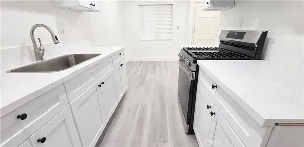 $1,925 | 10527 Western Avenue, Unit 3, Downey, CA 90241