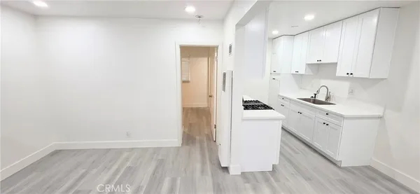 $1,925 | 10527 Western Avenue, Unit 3, Downey, CA 90241