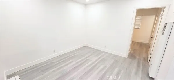 $1,925 | 10527 Western Avenue, Unit 3, Downey, CA 90241