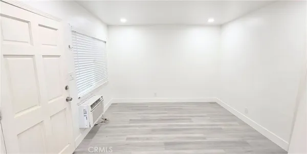 $1,925 | 10527 Western Avenue, Unit 3, Downey, CA 90241