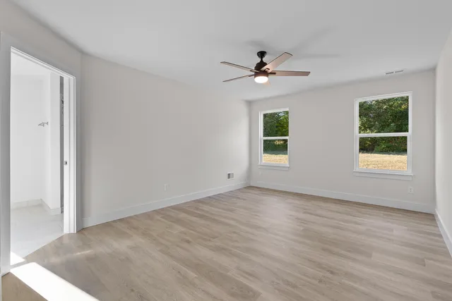 $309,900 | 2026 Grn Acrs Drive, Adrian, MI 49221