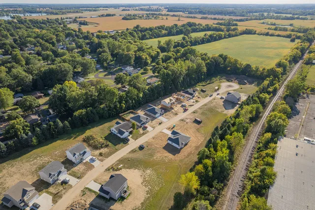 $309,900 | 2026 Grn Acrs Drive, Adrian, MI 49221