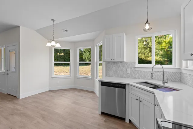 $309,900 | 2026 Grn Acrs Drive, Adrian, MI 49221