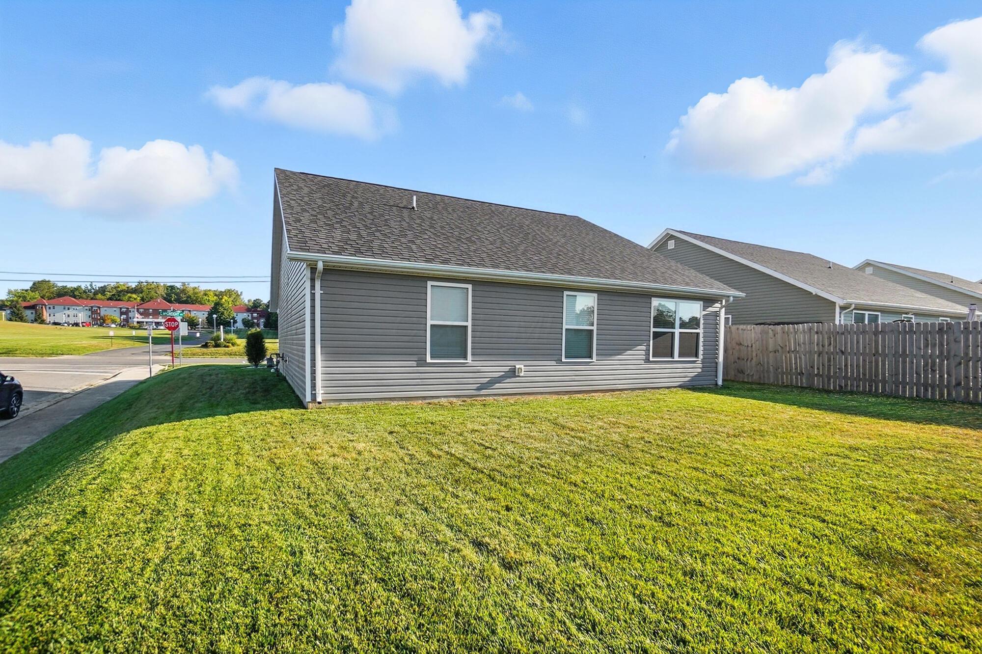 721 East McCreight Avenue Springfield, OH 45503 - Photo 24 of 28 Exterior Rear