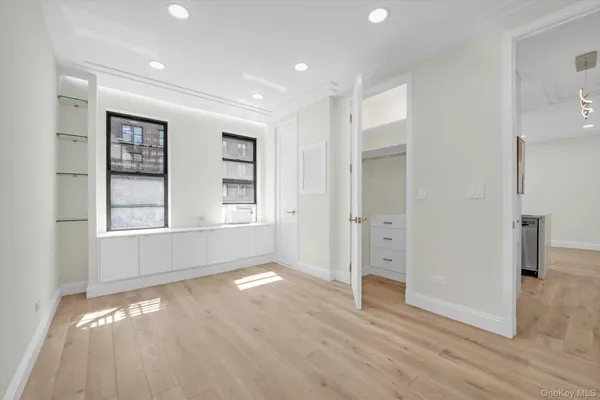 $699,999 | 741 West End Avenue, Unit 4B | Upper West Side