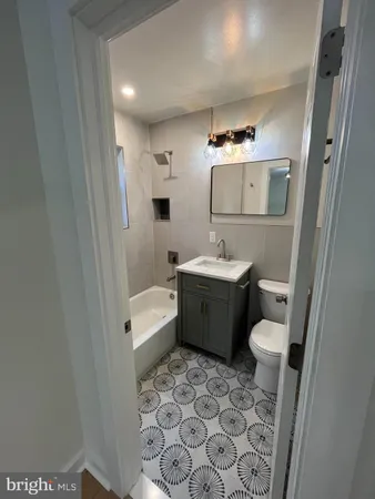 $7,800 | 5014 Nash Street Northeast, Washington, DC 20019