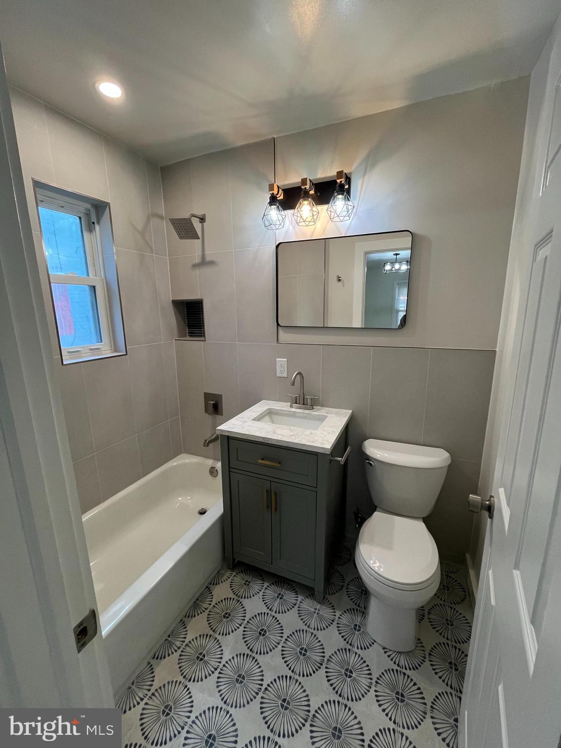 5014 Nash Street Northeast Washington, DC 20019 - Photo 5 of 14