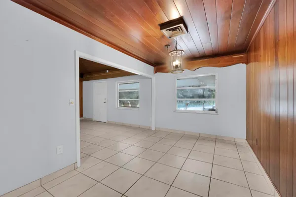 $3,200 | 4910 Ralls Drive, Fort Pierce, FL 34981