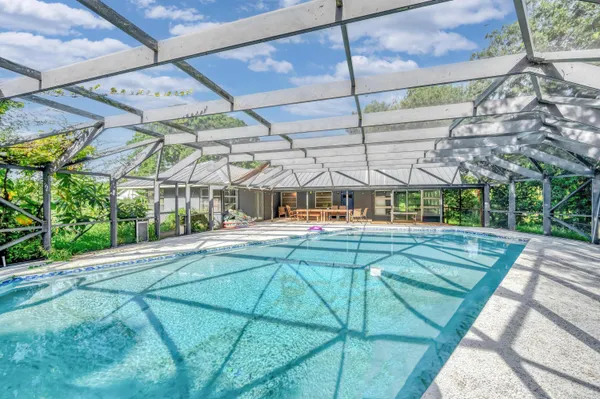 $3,200 | 4910 Ralls Drive, Fort Pierce, FL 34981