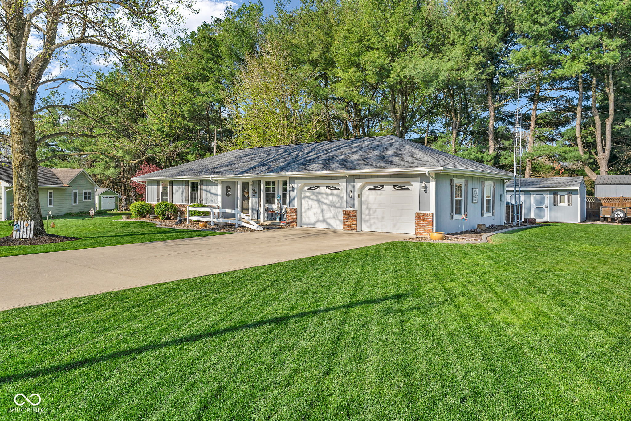 16 U-Drive Cloverdale, IN 46120 - Photo 2 of 56