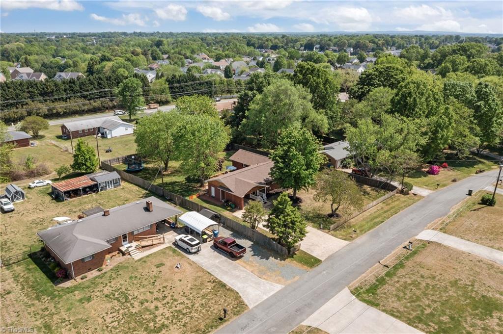 811 Wagoner Road Elon, NC 27244 - Photo 27 of 28