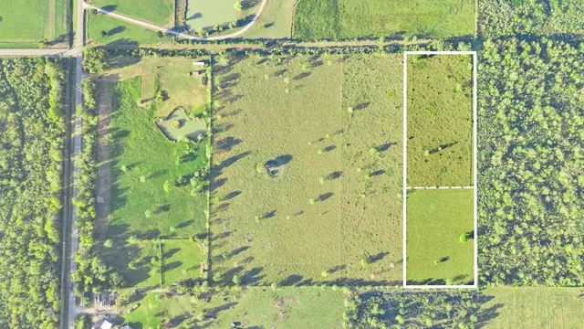 $420,000 | 11703 County Road 48, Rosharon, TX 77583