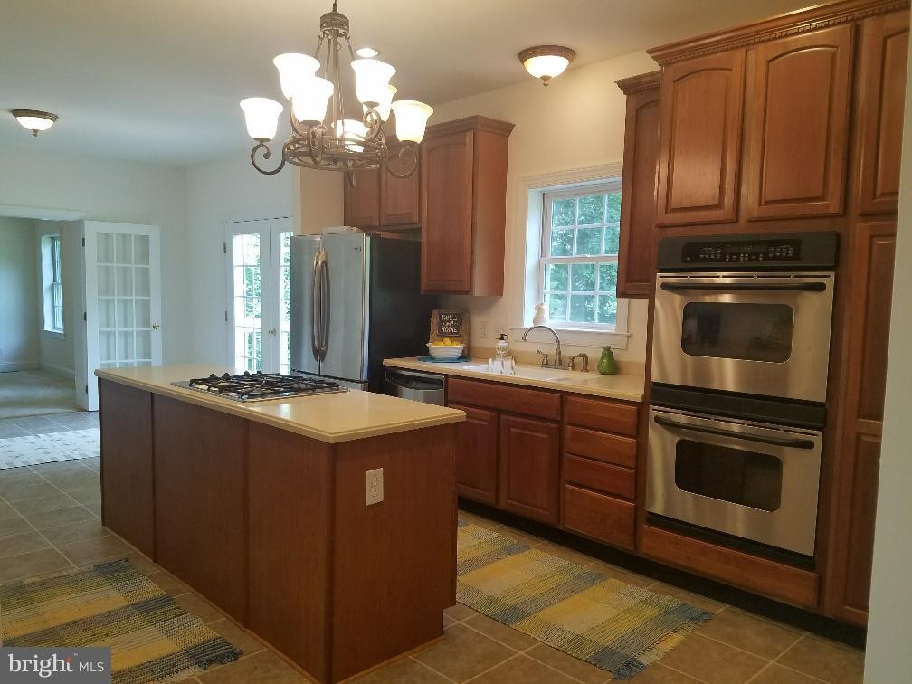 891 Mosby Springs Road Linden, VA 22642 - Photo 4 of 25 Kitchen