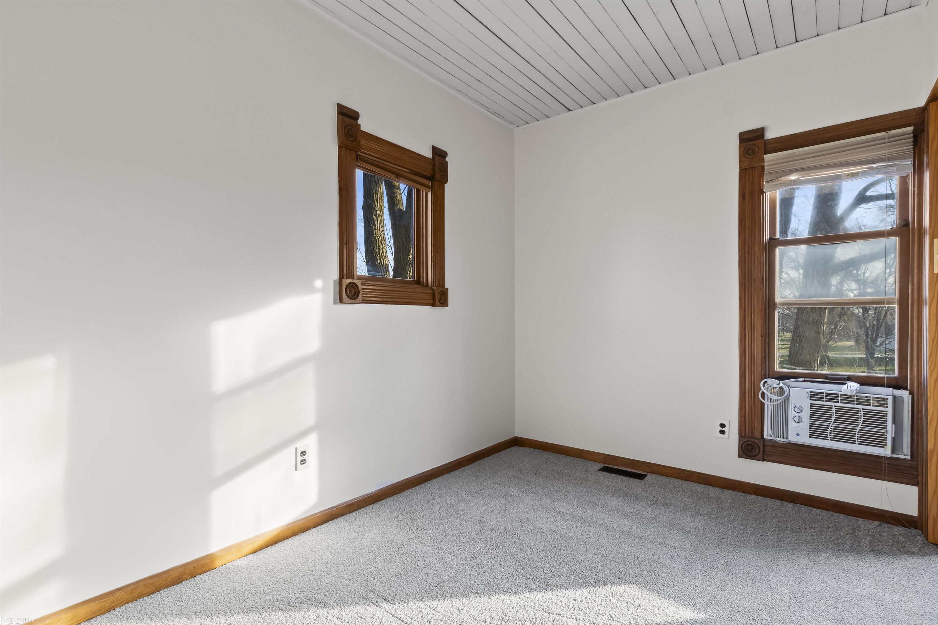 56505 Omo Road Macomb, MI 48042 - Photo 32 of 46 50130771-bea87d0d-e720-42f2-adca-1cda198f96d6.JPG